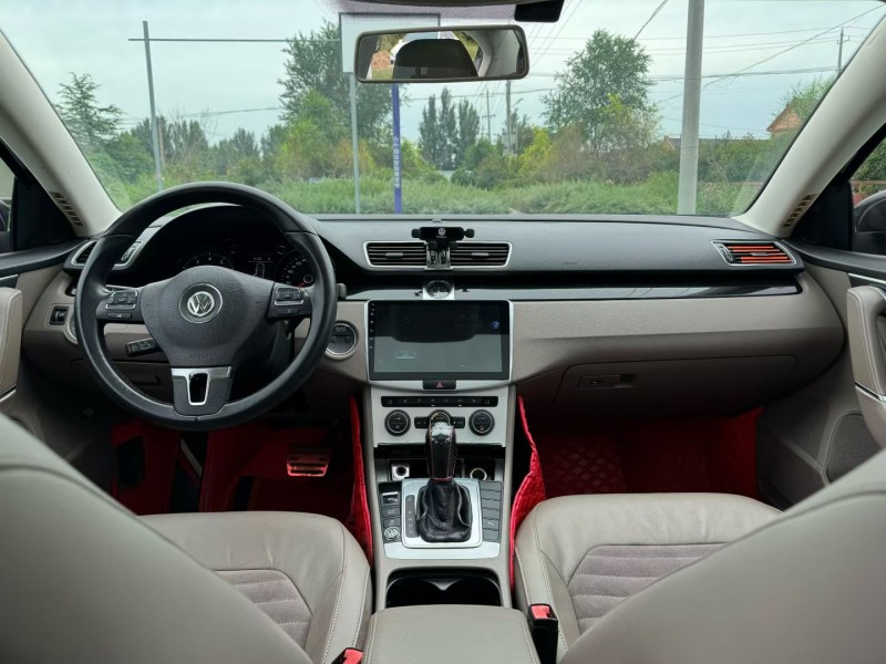 青岛16年大众迈腾4