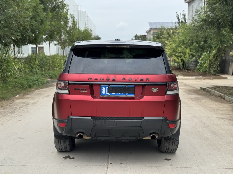 新乡16年路虎揽胜运动5