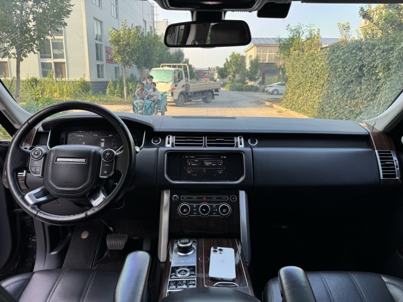 新乡16年路虎揽胜行政8
