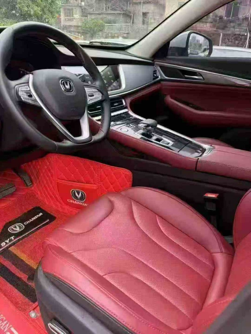 景德镇22年长安汽车CS856