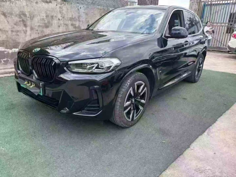 岳阳24年宝马IX32