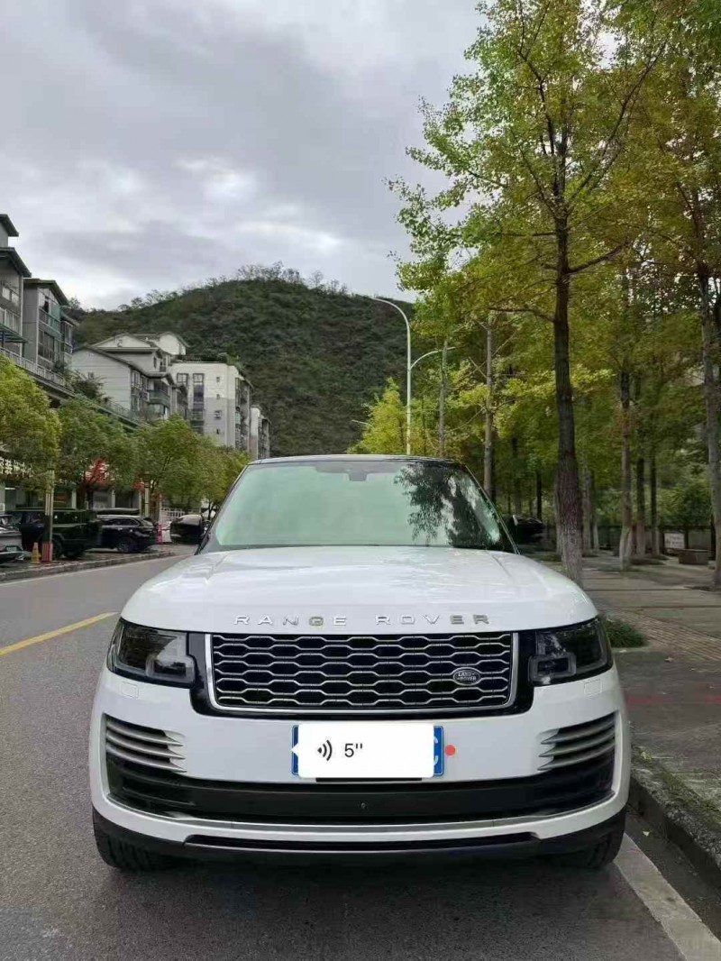 重庆19年路虎揽胜1