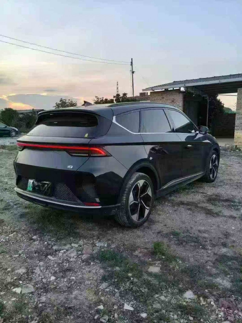 韶关23年极狐汽车阿尔法6