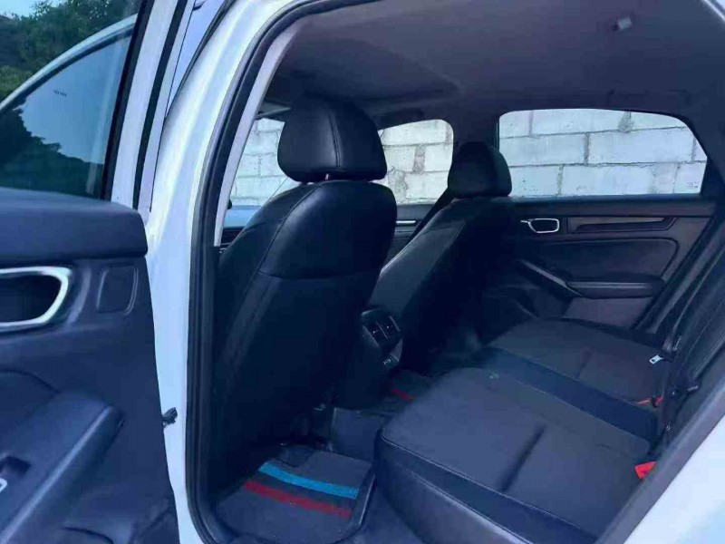 深圳22年本田型格5