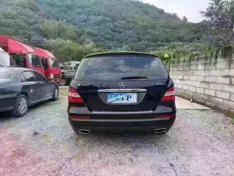 珠海14年奔驰R9