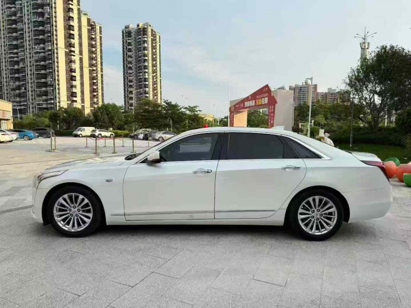 惠州18年凯迪拉克CT66