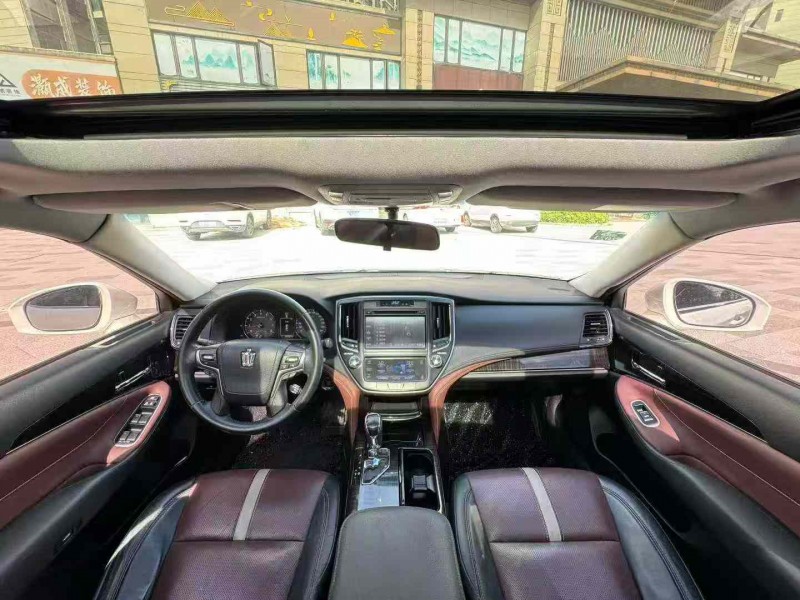 惠州17年丰田皇冠9