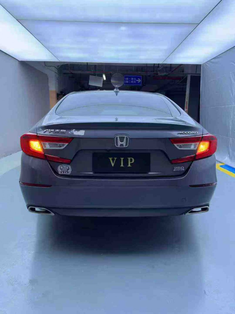 惠州21年本田雅阁8