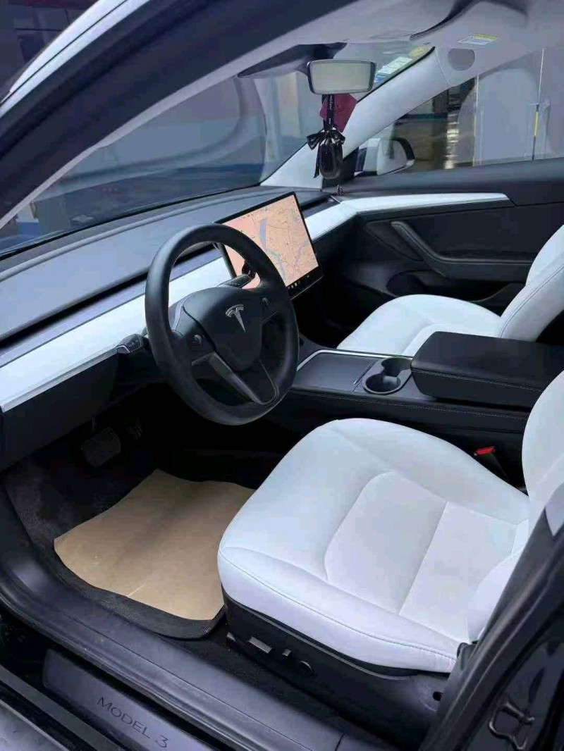 东莞22年特斯拉MODEL 35