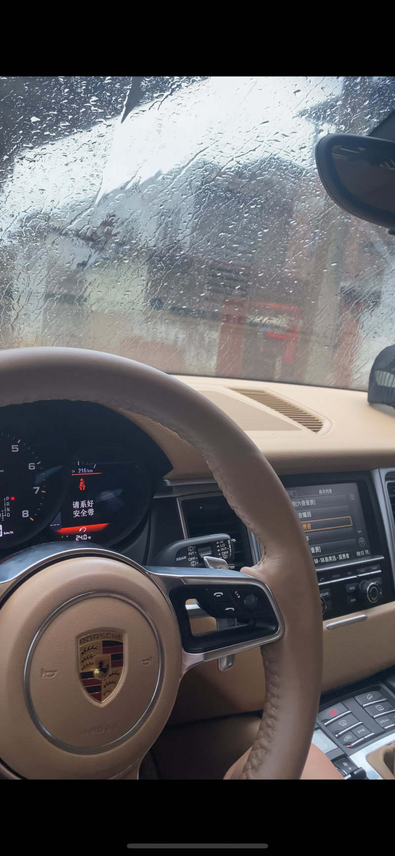 南宁16年保时捷Macan6