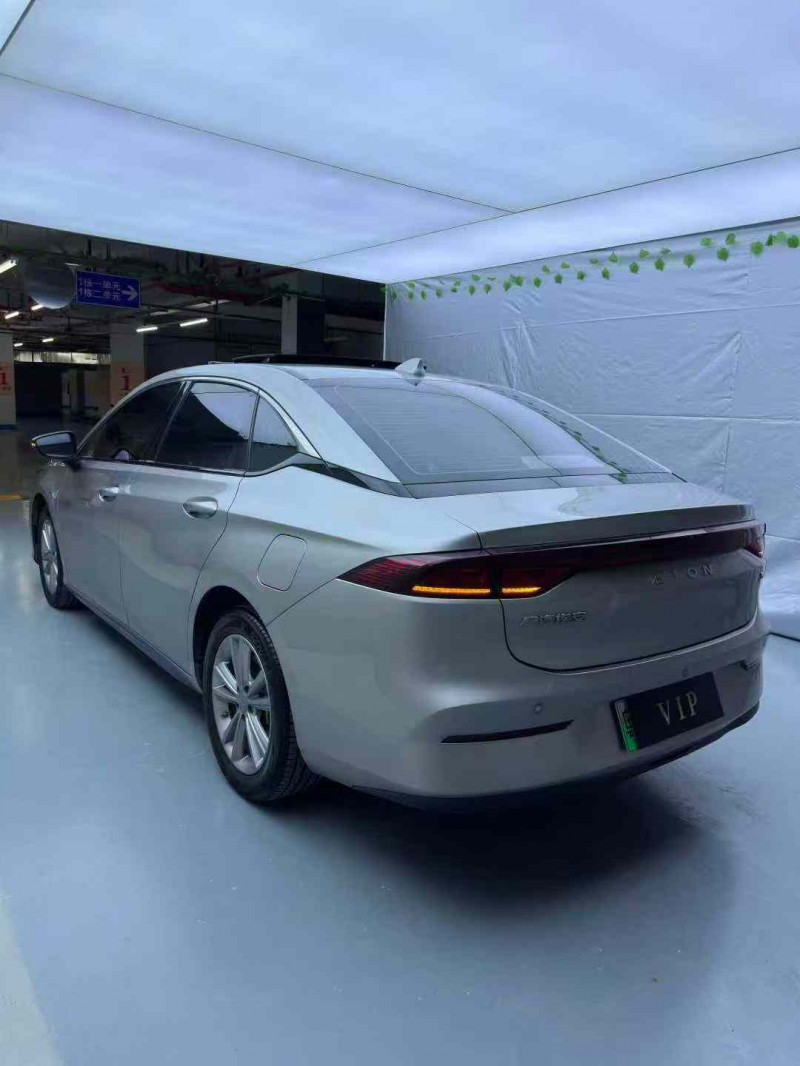 惠州22年传祺埃安S9