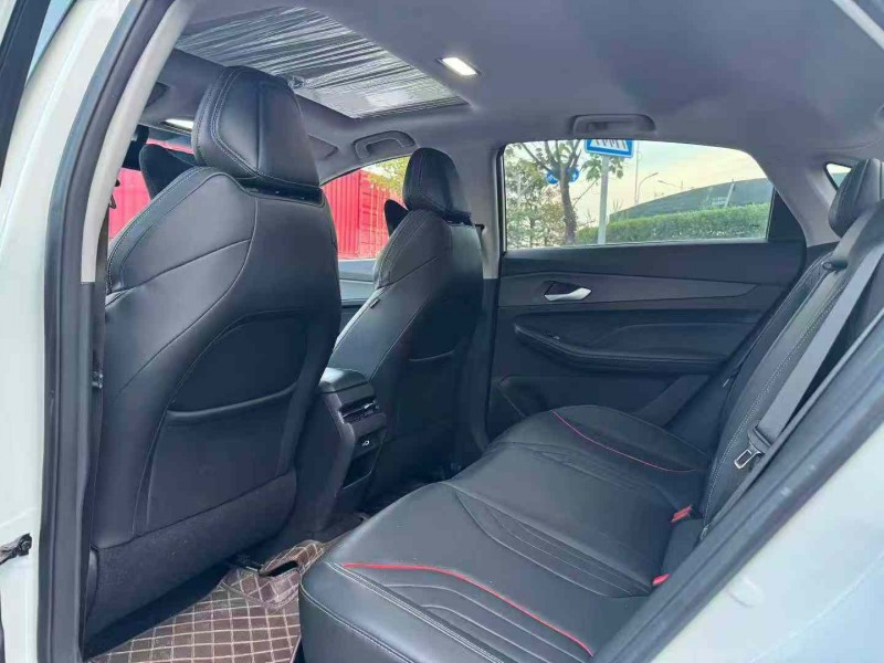 惠州23年吉利缤瑞9