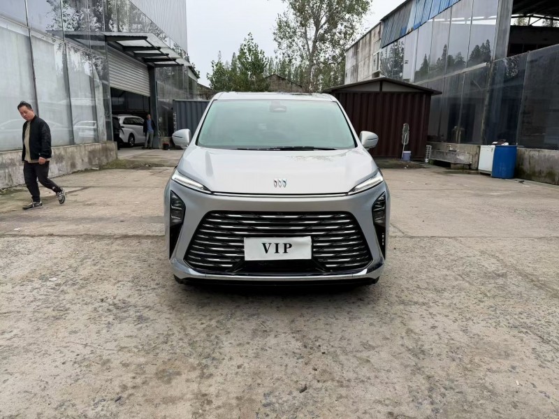 徐州25年别克GL81