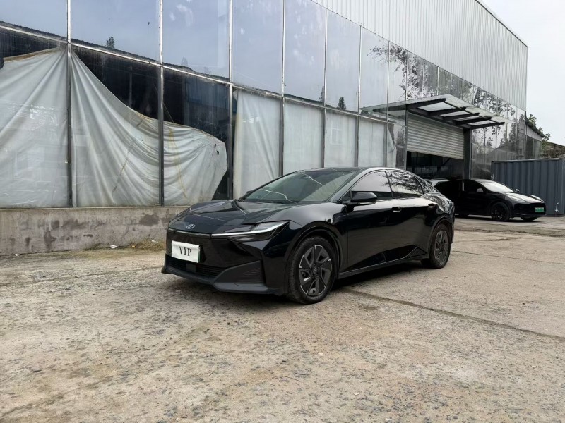 徐州24年丰田铂智2