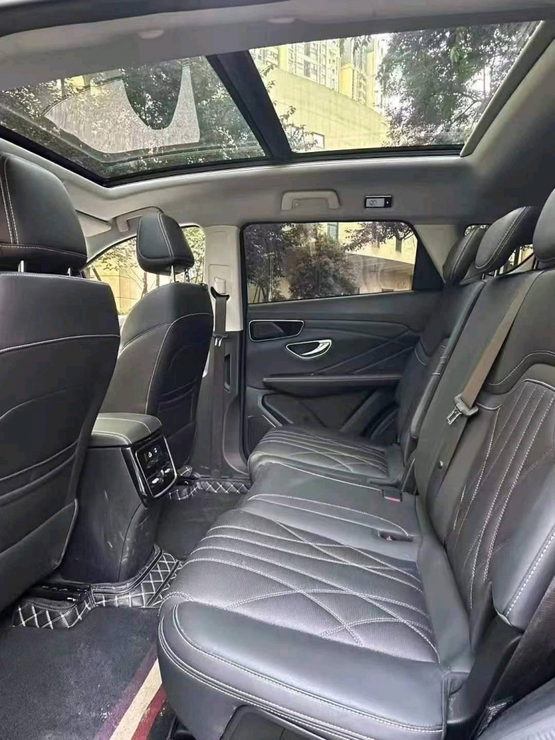 成都24年奇瑞捷途6