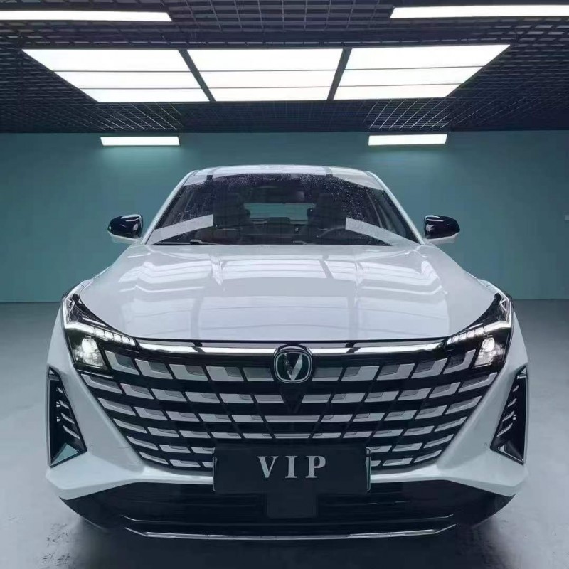 成都25年长安汽车UNI1