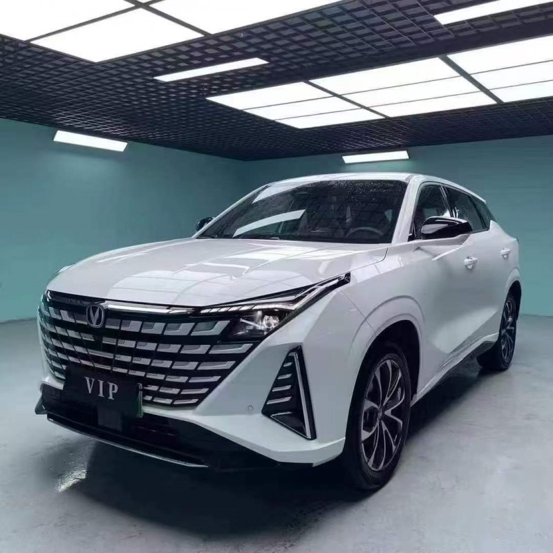 成都25年长安汽车UNI3