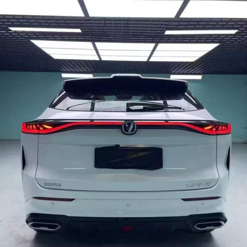 成都25年长安汽车UNI8