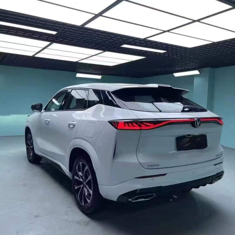 成都25年长安汽车UNI9