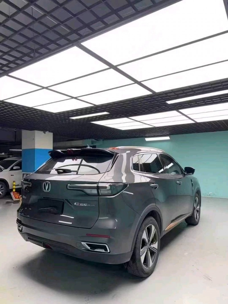 成都23年长安汽车CS557