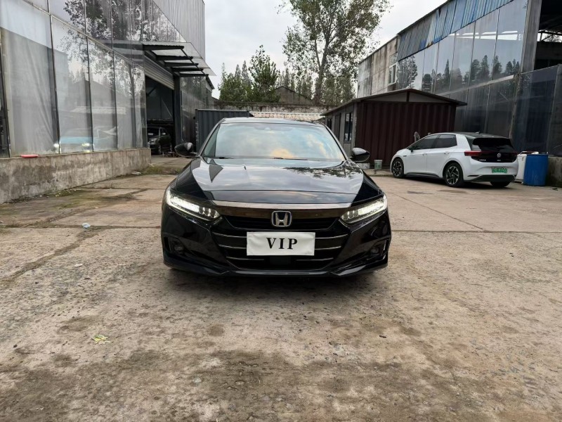 徐州23年本田雅阁1