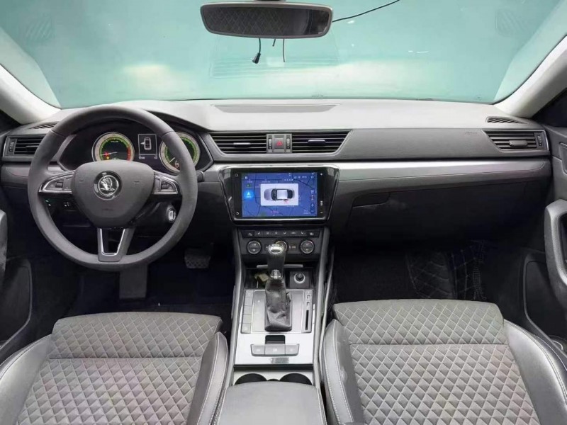 成都19年斯柯达速派5