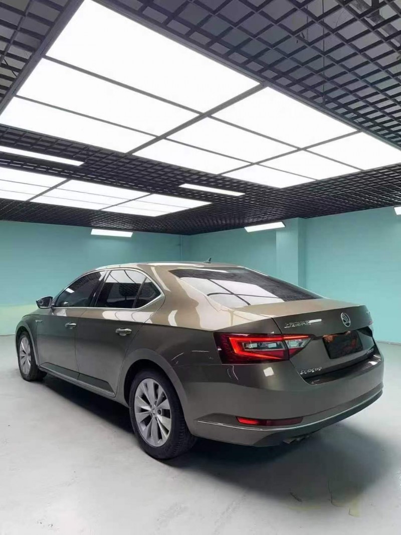 成都19年斯柯达速派7