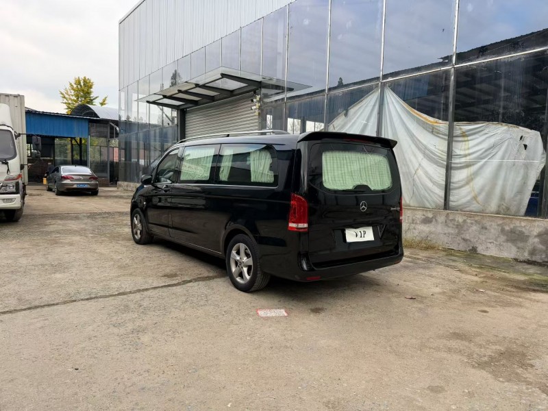 徐州20年奔驰威霆8