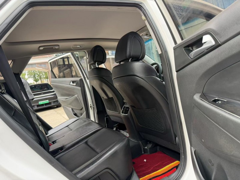 徐州16年现代途胜7