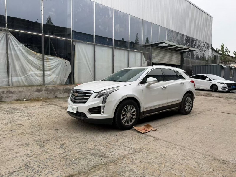 徐州16年凯迪拉克XT52