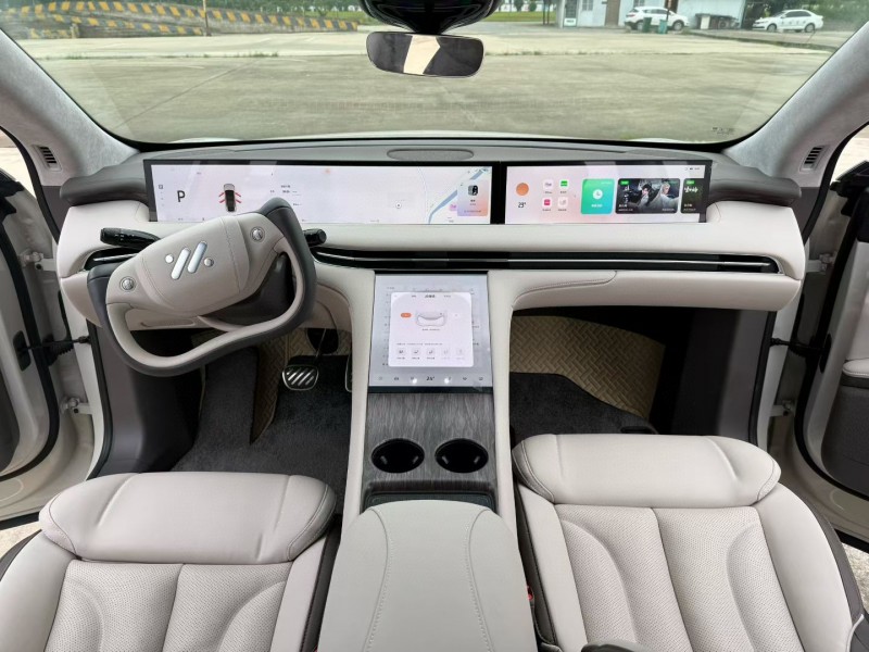 徐州25年智己LS74