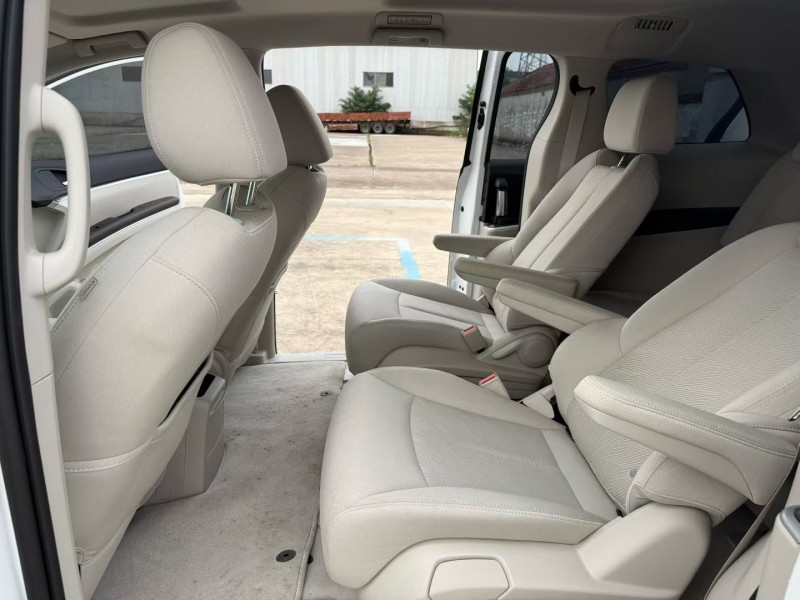 徐州23年别克GL84