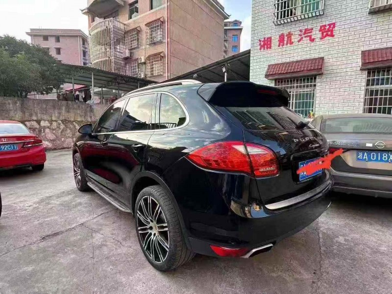 衡阳14年保时捷卡宴8