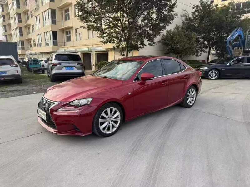 徐州14年雷克萨斯IS2