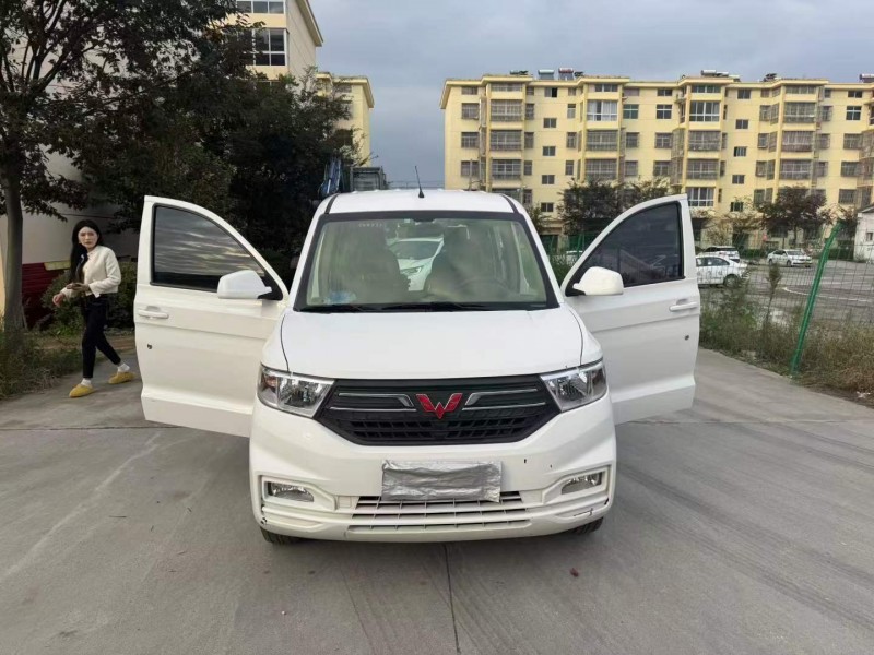 徐州23年五菱汽车宏光6