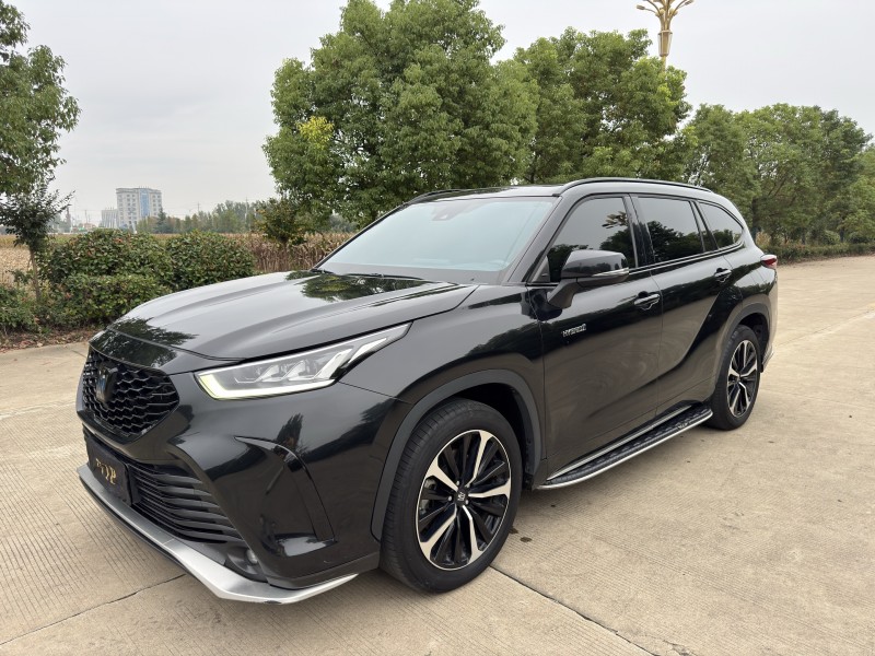 盐城24年丰田皇冠2