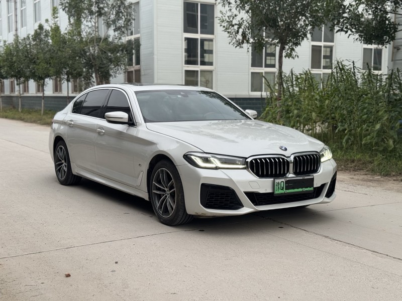 新乡21年宝马5系3