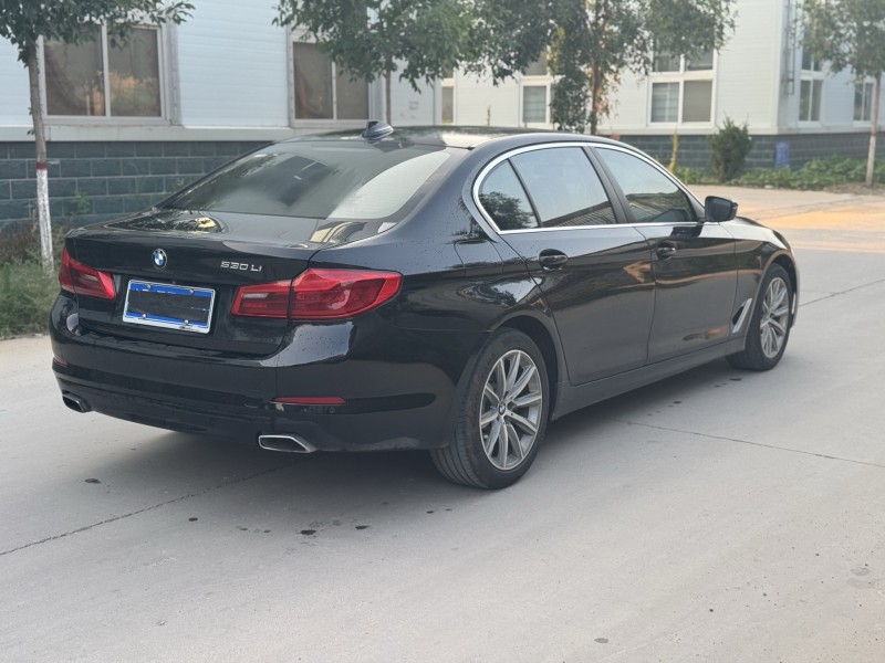 新乡18年宝马5系6