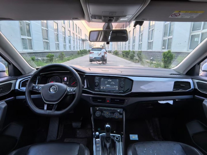 新乡19年大众探岳4