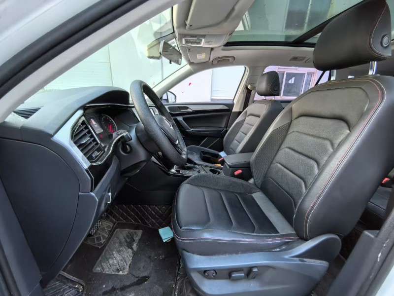 新乡19年大众探岳5