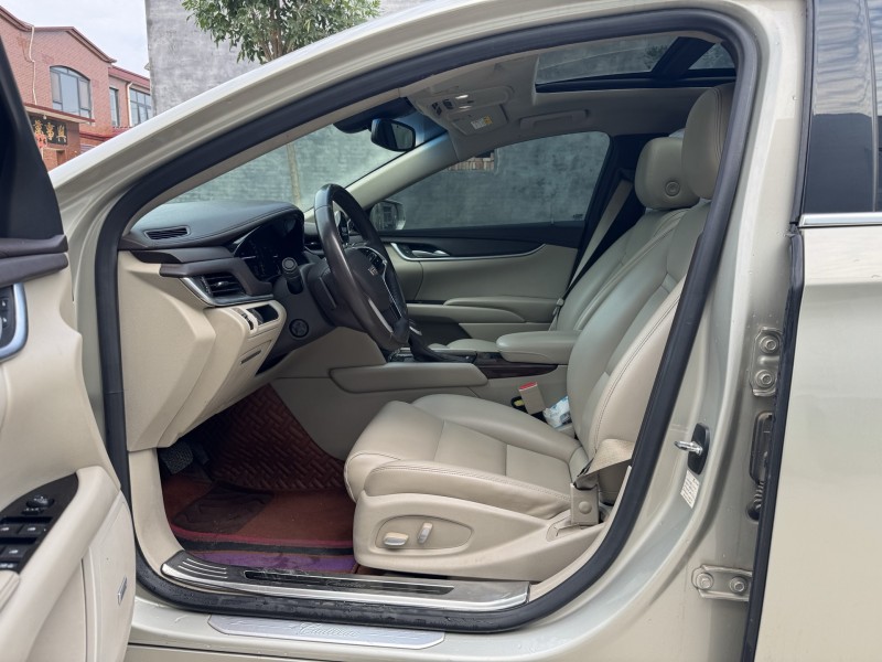 新乡17年凯迪拉克XTS9