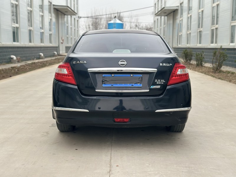 新乡09年日产天籁6