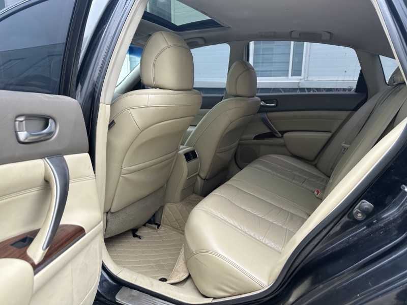 新乡09年日产天籁8