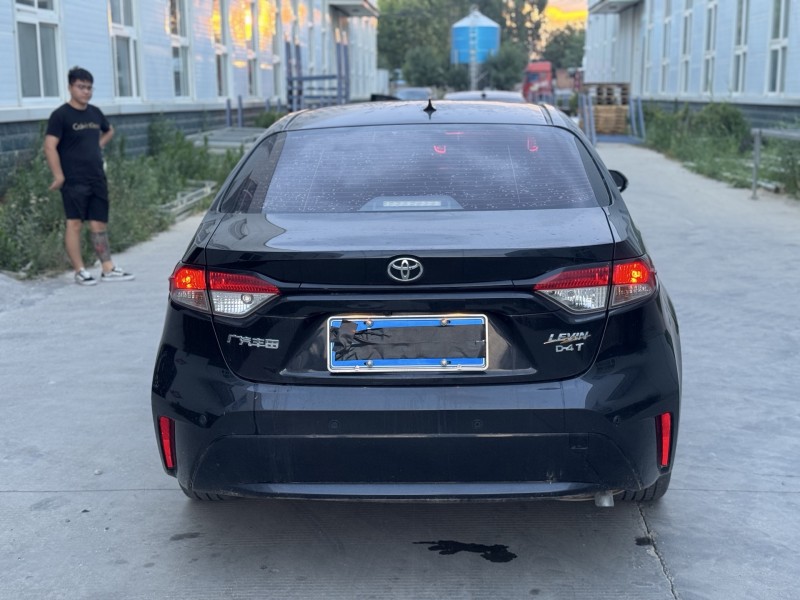 新乡20年丰田雷凌5