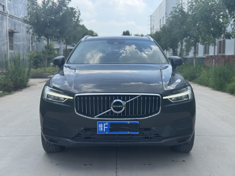 新乡18年沃尔沃XC601