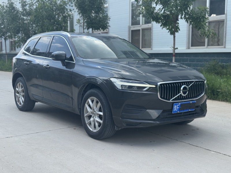 新乡18年沃尔沃XC603