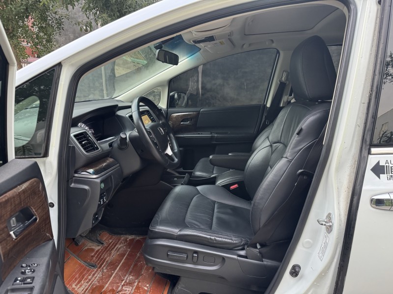 新乡17年本田奥德赛9