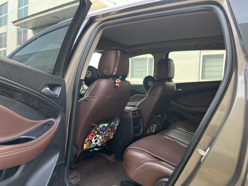 新乡15年别克昂科威7