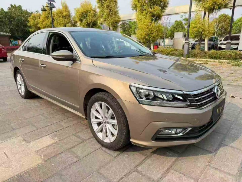 丽江17年大众帕萨特3