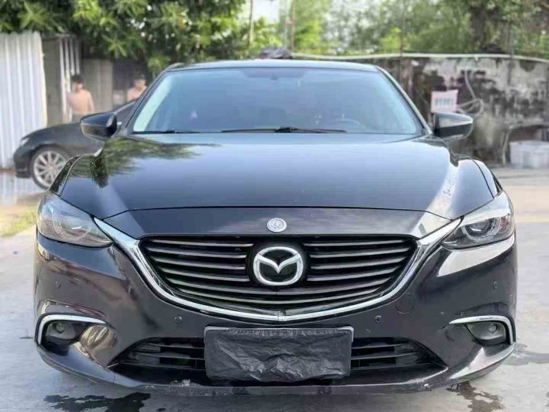 深圳17年马自达阿特兹1